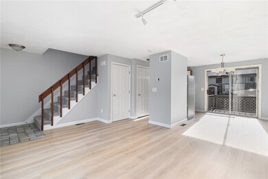 23 Benefit St unit 14, Warwick, RI 02886 - photo 6