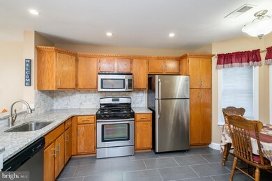 9 Hart Ct, Hightstown, NJ 08520 - photo 7