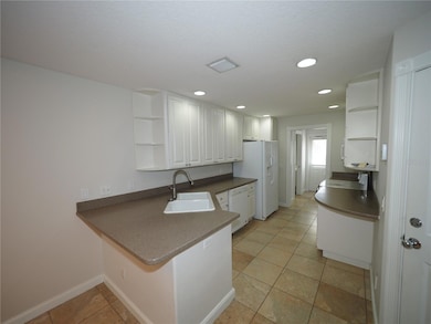 1553 Napoli Dr W, Sarasota, FL 34232 - photo 3