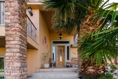 Cholla cir-J Peart-Branded-28
