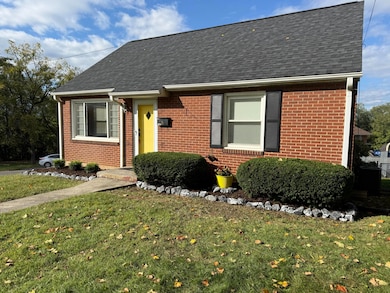 2351 Berkley Ave SW, Roanoke, VA 24015 - photo 2