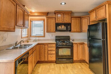 1314BramanAve_0007