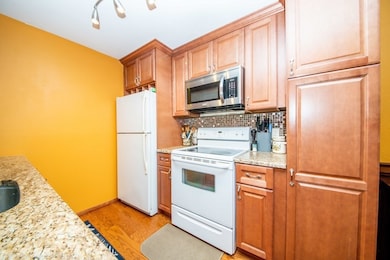 1611 Carriage Ln unit 1611, Taunton, MA 02780 - photo 2