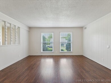 5339 S 32nd West Ave, Tulsa, OK 74107 - photo 4