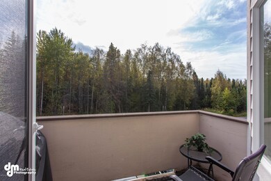 Balcony_9892-FULL