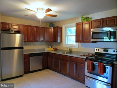 5 Mitchell Dr, Abingdon, MD 21009 - photo 2