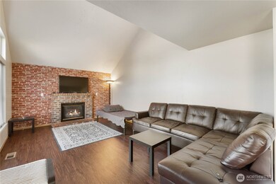 10124 SE 243rd St, Kent, WA 98030 - photo 5