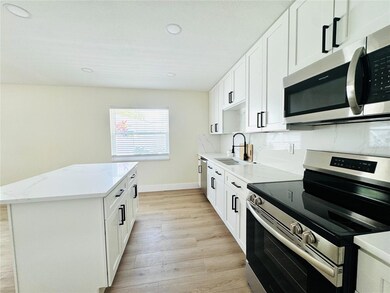 3430 Chapel Dr, Sarasota, FL 34234 - photo 3