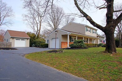 Long oversize driveway