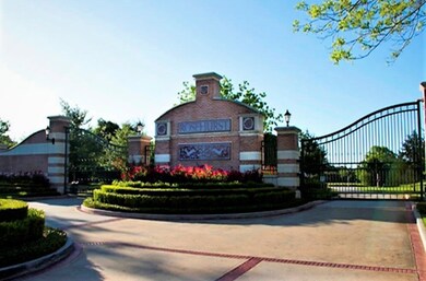 22502 Rosehurst Dr, Tomball, TX 77377 - photo 2