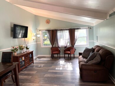 1263 Navajo Dr, Carpentersville, IL 60110 - photo 6