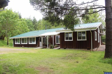 38004 Alexander Rd, Philomath, OR 97370 - photo 2