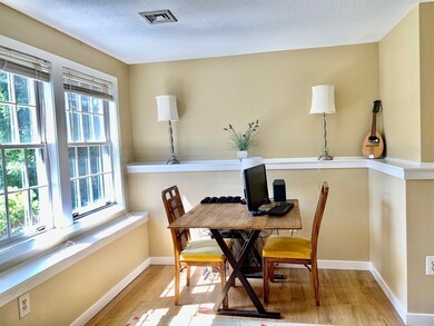 67 Amity Place, Amherst, MA 01002 - photo 4