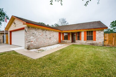 2728 Golden Ave, Bay City, TX 77414 - photo 3