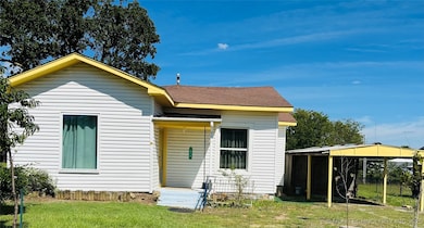 213 W Monroe Ave, McAlester, OK 74501 - photo 2