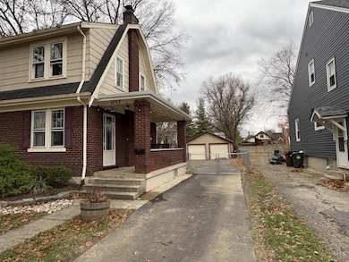 3753 N Berkley Cir, Cincinnati, OH 45236 - photo 2