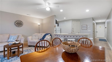 575 Park Place Dr unit 2B, Kaiser, MO 65047 - photo 4