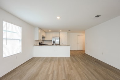 12050 Pewee, San Antonio, TX 78221 - photo 4