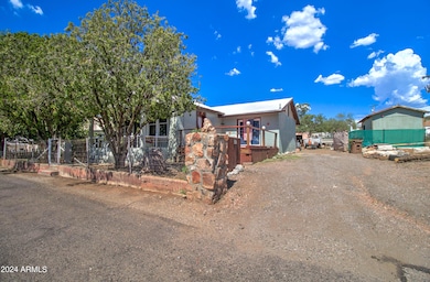 821 N Sutherland St-2
