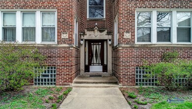 4855 N Hoyne Ave unit 2S, Chicago, IL 60625 - photo 4