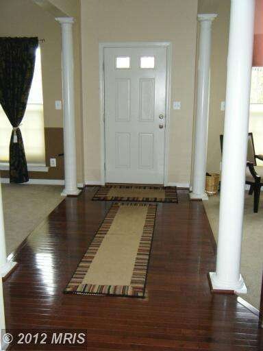 16694 Anchor Bend Cir, Woodbridge, VA 22191 - photo 6