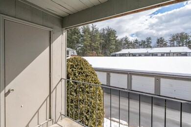 5 Blackstone Dr unit U12, Nashua, NH 03063 - photo 6