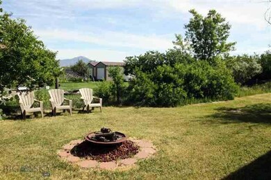 Firepit Entertaining Area