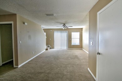 10693 Academy Park Dr, Jacksonville, FL 32218 - photo 3