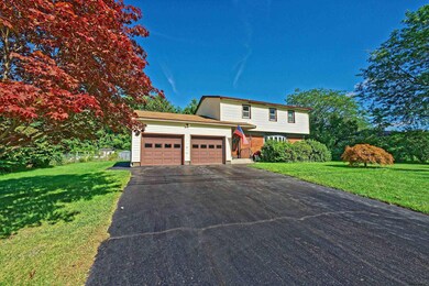 3 Crescent Dr, Castleton On Hudson, NY 12033 - photo 3