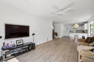 136 Changebridge Rd unit 8, Montville, NJ 07045 - photo 6