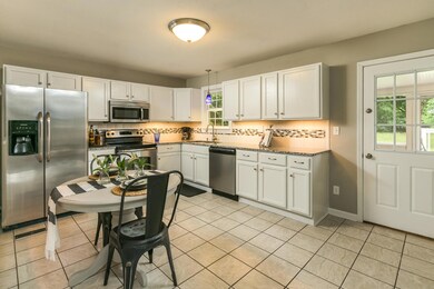 974 Elaine Trl Chattanooga, TN 37421 - 0