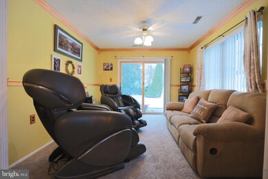 155 Lakebridge Dr, Woodbury, NJ 08096 - photo 4