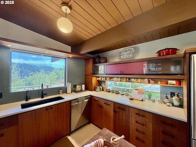 2203 Lorane Hwy, Eugene, OR 97405 - photo 4