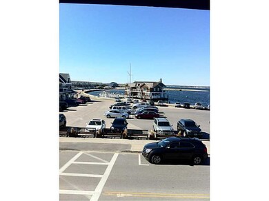 118 Bay St unit 4, Westerly, RI 02891 - photo 2