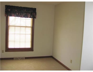 3810 Pinelawn Dr, Erie, PA 16506 - photo 7