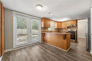 105 Laurel Mill Ct, Roswell, GA 30076 - photo 4