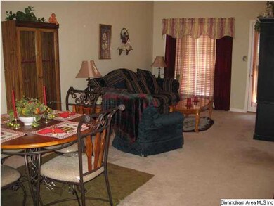 2208 Castle Hill Ln, Moody, AL 35004 - photo 5