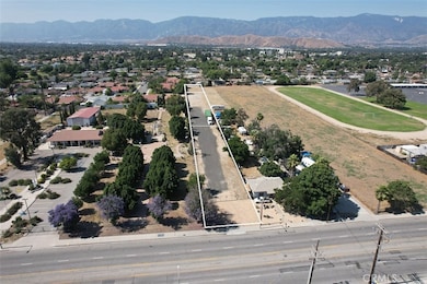 1812 W Base Line St, San Bernardino, CA 92411 - photo 7
