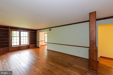 5710 French Ave, Sykesville, MD 21784 - photo 3