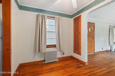 32 Blakely Ct, Troy, NY 12180 - photo 7