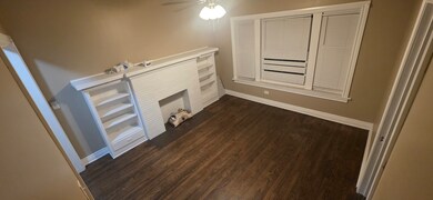 unlisted-address, Chicago, IL 60621 - photo 2