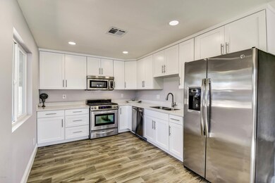 2515 E Hubbell St, Phoenix, AZ 85008 - photo 7