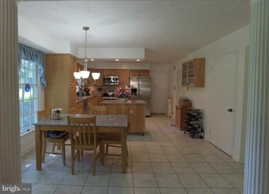 15534 Laurel Ridge Rd, Dumfries, VA 22025 - photo 6