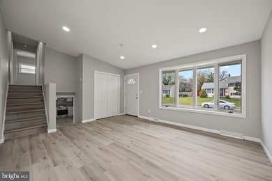 20 E Dickens Rd, Claymont, DE 19703 - photo 5