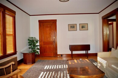 89 Main St unit 2, New London, NH 03257 - photo 5