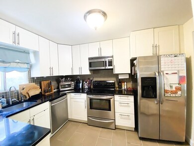 89 Centre St unit 89, Brookline, MA 02446 - photo 5