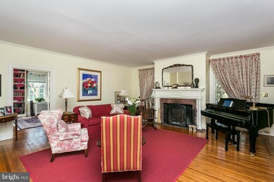 1402 Locust Ave, Towson, MD 21204 - photo 6