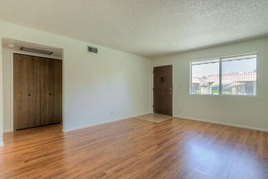002- Family Room