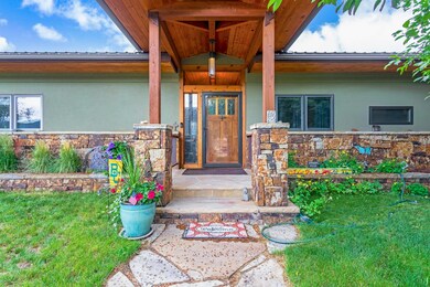 489 Meadows Circle (76)