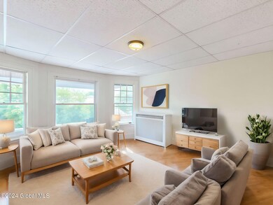 606 Morris St, Albany, NY 12208 - photo 3